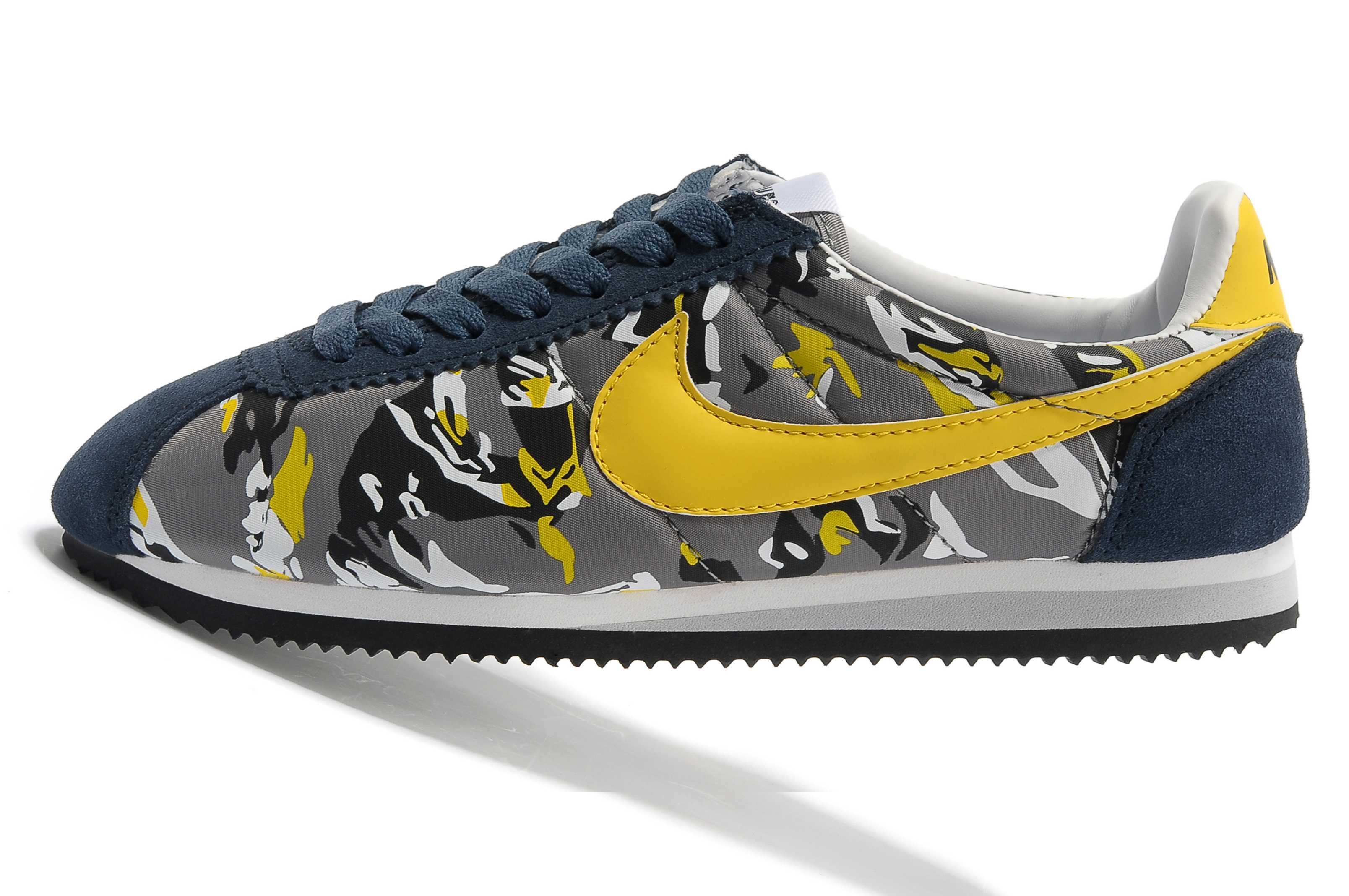 NIKE CORTEZ NYLON PRM femme nike cortez cuir le plus populaire